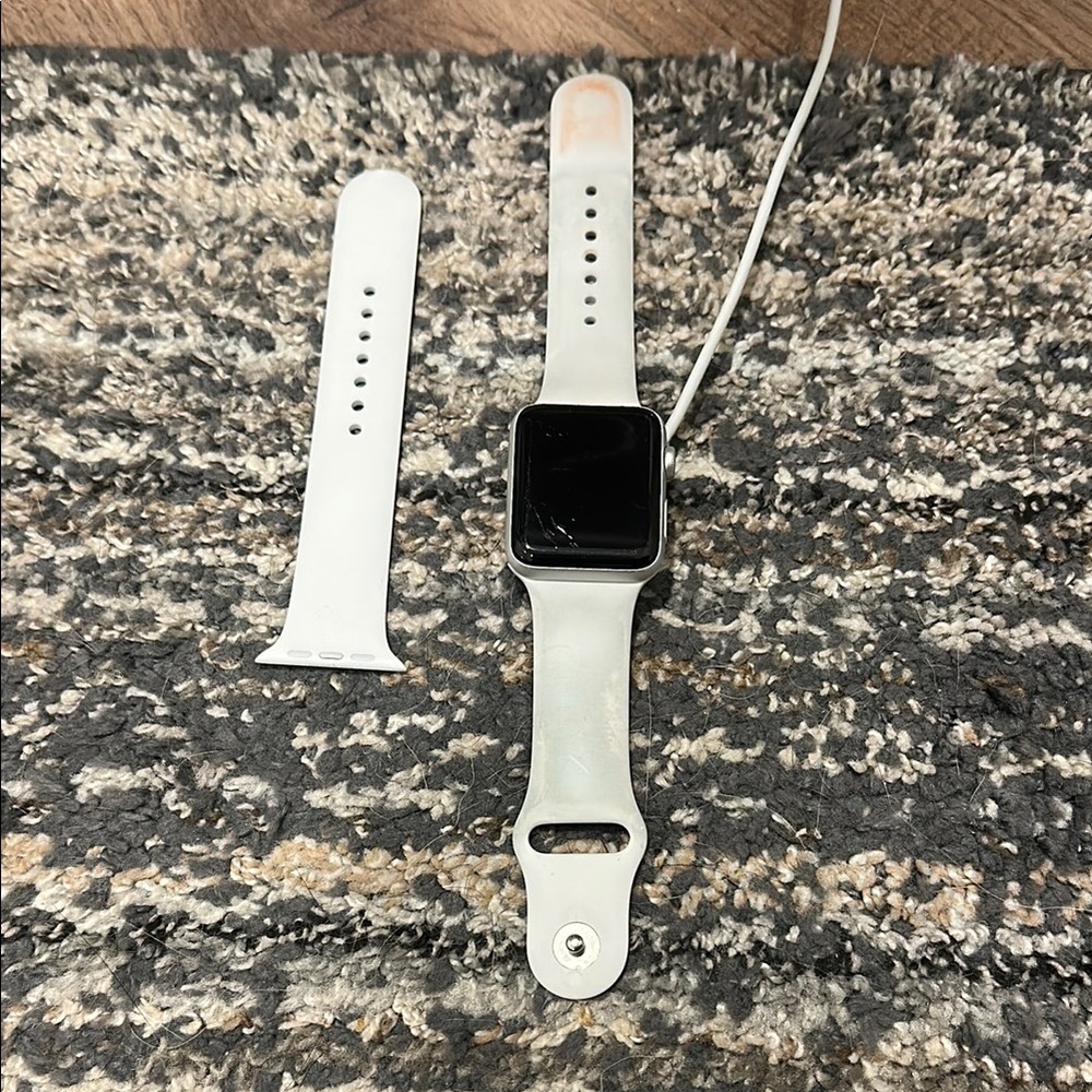 Apple Watch Series 3 (42mm) w/ charger!